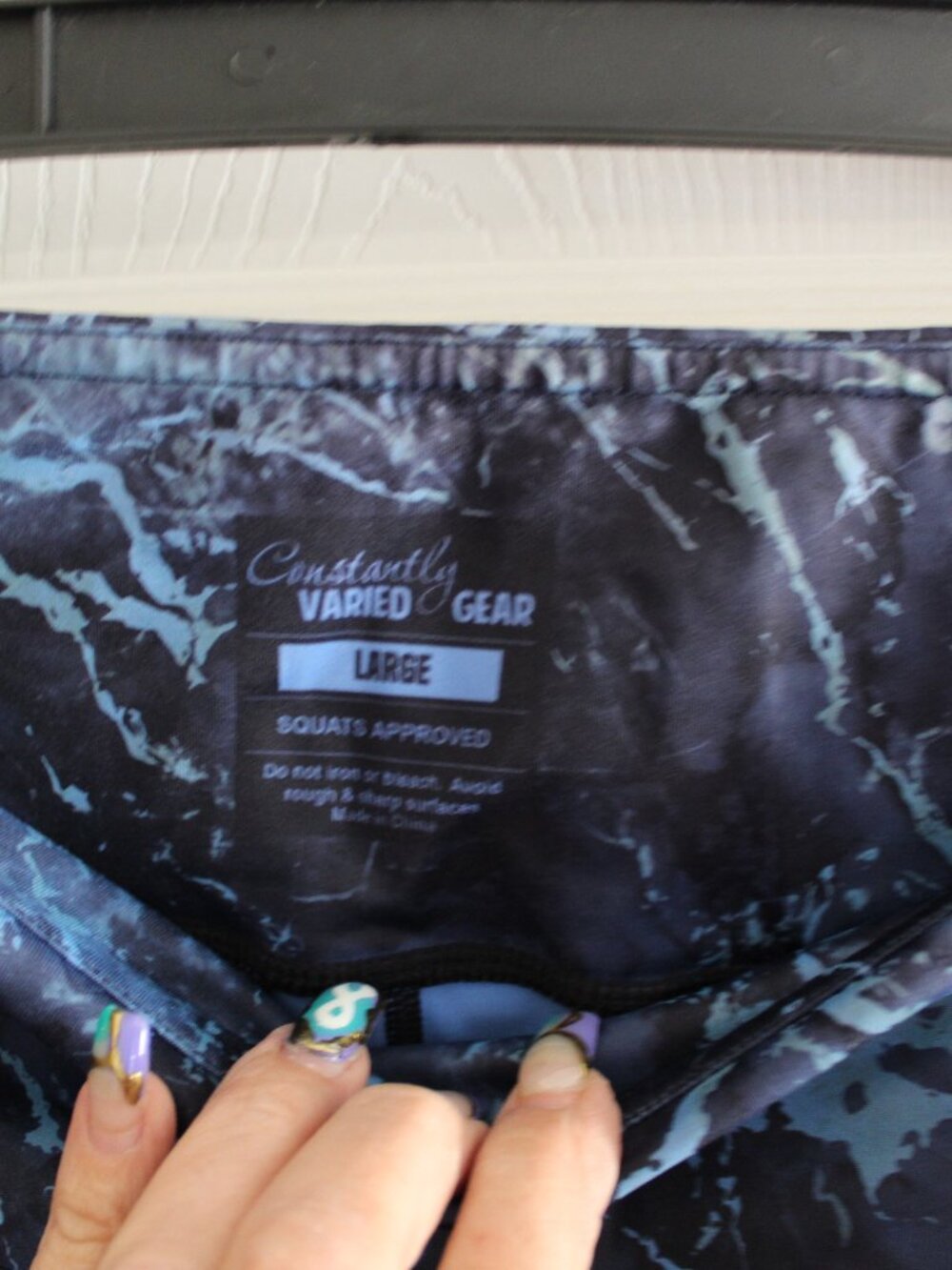 CVG Constantly Varied Gear Marble Tie Dyed Leggings Size Large - Picture 4 of 4